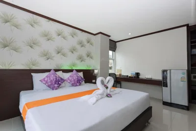 The Chic Patong Hotel – Foto 10