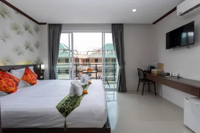 The Chic Patong Hotel – Foto 12